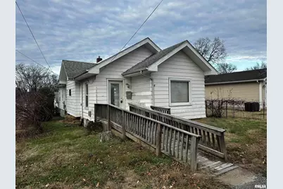 800 E McKinley Street, Marion, IL 62959 - Photo 1