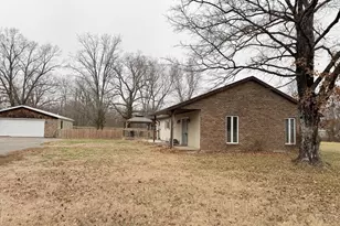 2407 Selmaville Rd, Salem, IL 62881 - Photo 1