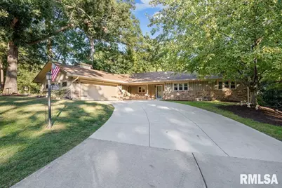 3235 29th Avenue Court, Rock Island, IL 61201 - Photo 1