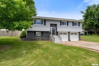 1409 10th Avenue, Viola, IL 61486 - Photo 1