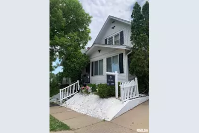 1419 9th Street, Rock Island, IL 61201 - Photo 1