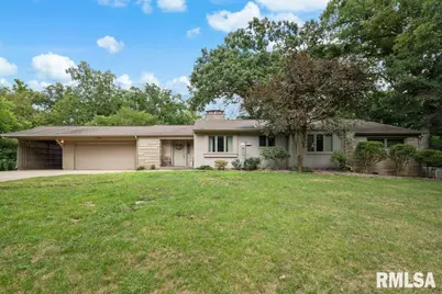 2718 30th Street Court, Moline, IL 61265 - Photo 1