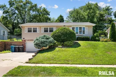 8218 9th Street W, Rock Island, IL 61201 - Photo 1