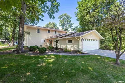 14 Forest Road, Rock Island, IL 61201 - Photo 1