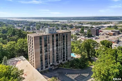 1800 7th Street #6C, East Moline, IL 61244 - Photo 1