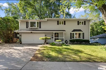 917 32nd Ave Ct Court, Moline, IL 61265 - Photo 1