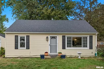 5007 48th Street, Moline, IL 61265 - Photo 1