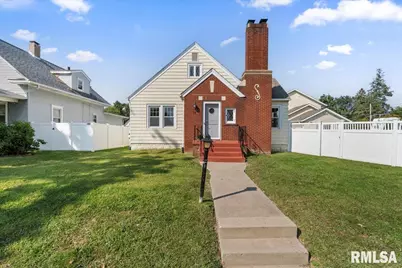 553 25th Avenue, Moline, IL 61265 - Photo 1