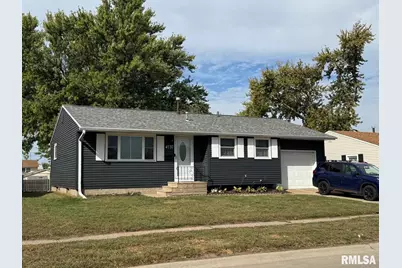 4737 48th Street #A, Moline, IL 61265 - Photo 1