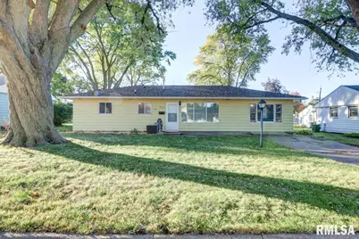 807 W 18th Street, Sterling, IL 61081 - Photo 1