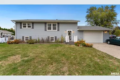 917 5th Street #A, Hampton, IL 61256 - Photo 1