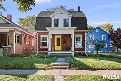 2105 15th Street, Moline, IL 61265 - Photo 1