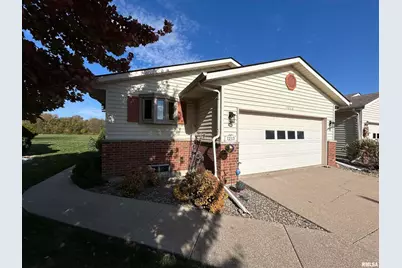 1213 47th Avenue Court, East Moline, IL 61244 - Photo 1