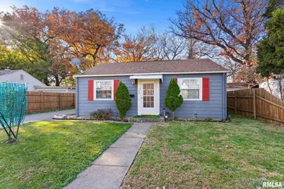 1025 38th Street, Moline, IL 61265 - Photo 1