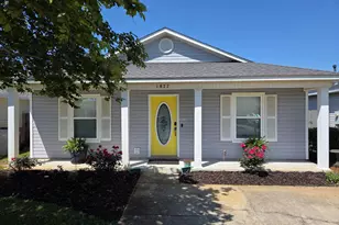 1877 Vineyard St, Navarre, FL 32566 - Photo 1