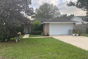 8545 Vehlin Ct, Navarre, FL 32566 - Photo 1