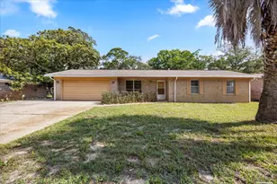 715 Crestwood St, Mary Esther, FL 32569 - Photo 1