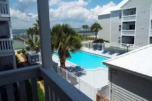 1330 SE Miracle Strip Parkway Parkway SE, Fort Walton Beach, FL 32548 - Photo 1