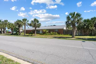 446 Caviar Dr, Fort Walton Beach, FL 32548 - Photo 1