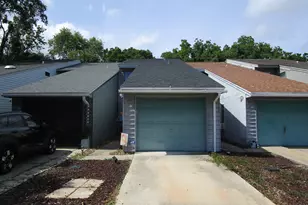 89 4th Ave, Shalimar, FL 32579 - Photo 1