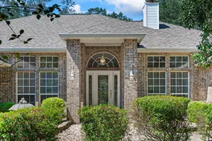 2727 Muirfield Dr, Navarre, FL 32566 - Photo 1