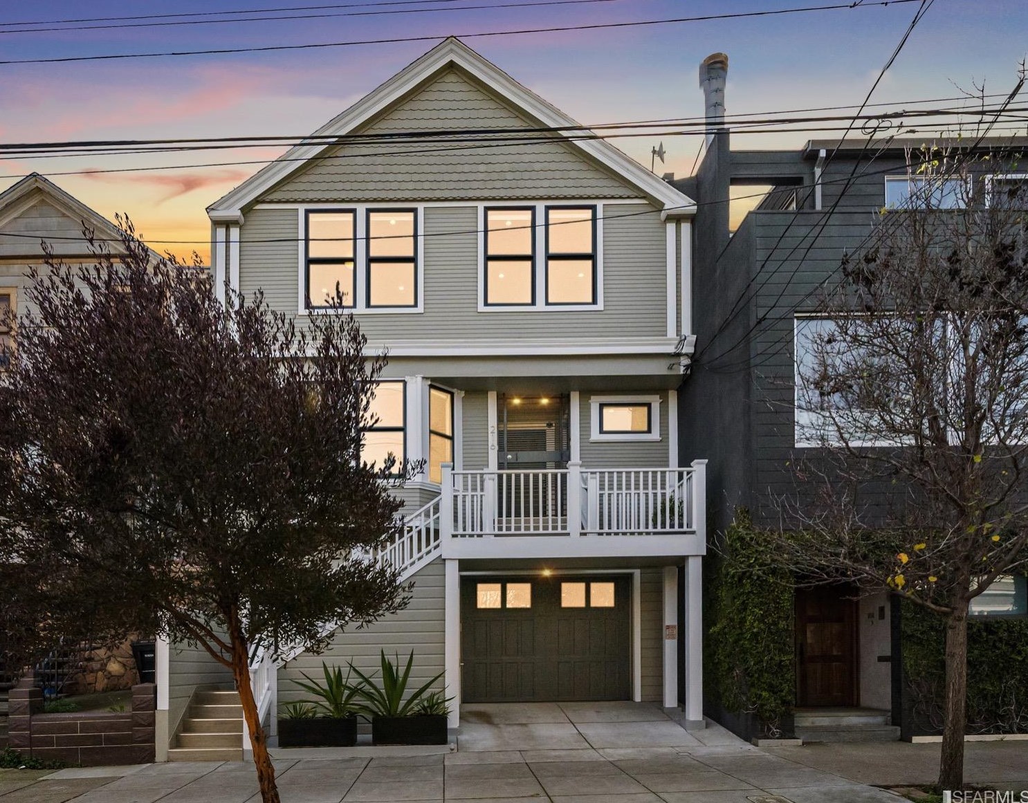 216 Precita Ave, San Francisco CA  94110-4623 exterior
