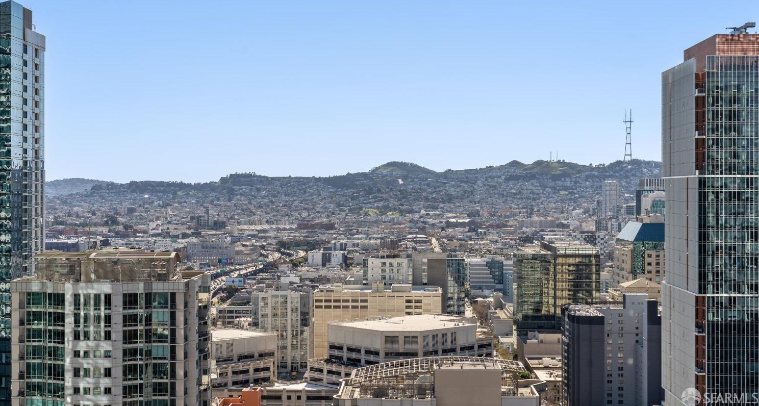 201 Folsom St, San Francisco CA  94105-2007 exterior