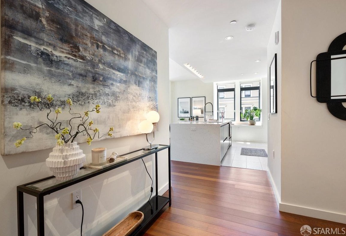1601 Larkin St, San Francisco CA  94109-3711 exterior