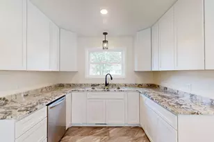 811 N State St, Merrill, WI 54452 - Photo 9