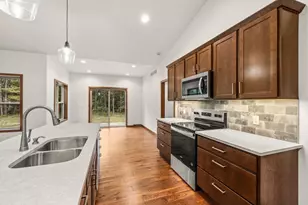 1403 Skyline Dr, Stevens Point, WI 54482 - Photo 21