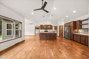 1403 Skyline Dr, Stevens Point, WI 54482 - Photo 13