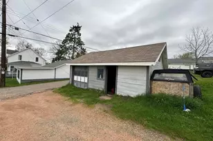 402 N Genesee St, Merrill, WI 54452 - Photo 13