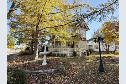 201 S Vine Avenue, Marshfield, WI 54449 - Photo 3