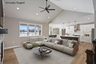 118105 Betty Dr, Stratford, WI 54484 - Photo 7