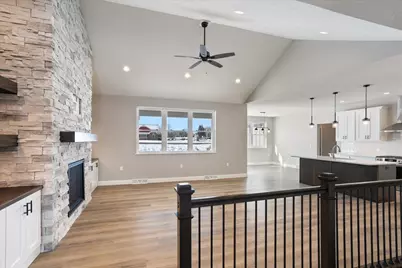 118105 Betty Drive, Stratford, WI 54484 - Photo 5