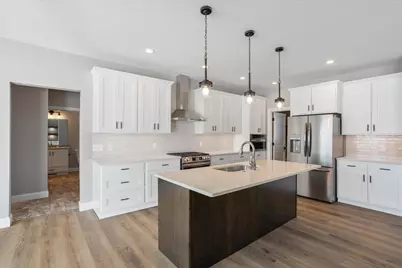 118105 Betty Drive, Stratford, WI 54484 - Photo 11