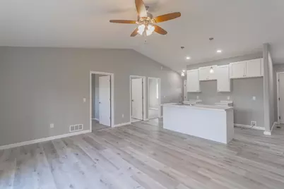 220 Leonard Street, Stevens Point, WI 54482 - Photo 5