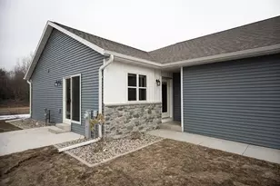 910-920 Green Pastures Trail, Plover, WI 54467 - Photo 5