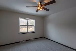 910-920 Green Pastures Trail, Plover, WI 54467 - Photo 15