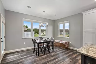 1415 E 20th St, Marshfield, WI 54449 - Photo 13