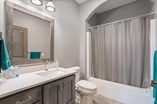 1415 E 20th St, Marshfield, WI 54449 - Photo 21