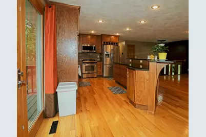 2410 Springville Drive, Plover, WI 54467 - Photo 5