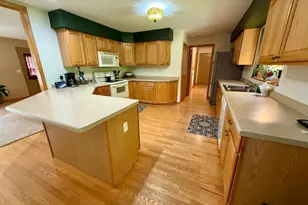 N2862 Crestwood Rd, Antigo, WI 54409 - Photo 9