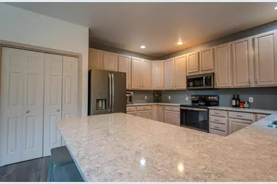 1102 Michler Crest, Merrill, WI 54452 - Photo 11