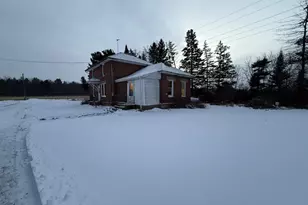 E1384 Wolf River Rd, Iola, WI 54945 - Photo 43