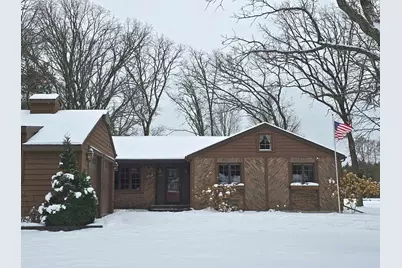 6410 Lenox Avenue, Wisconsin Rapids, WI 54494 - Photo 1