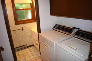 927 S Oakwood St, Hancock, WI 54943 - Photo 15