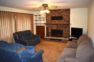 927 S Oakwood St, Hancock, WI 54943 - Photo 5