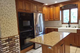 2909 W Mann St, Marshfield, WI 54449 - Photo 7