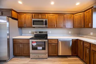 940 Morning Star Ln, Plover, WI 54467 - Photo 7